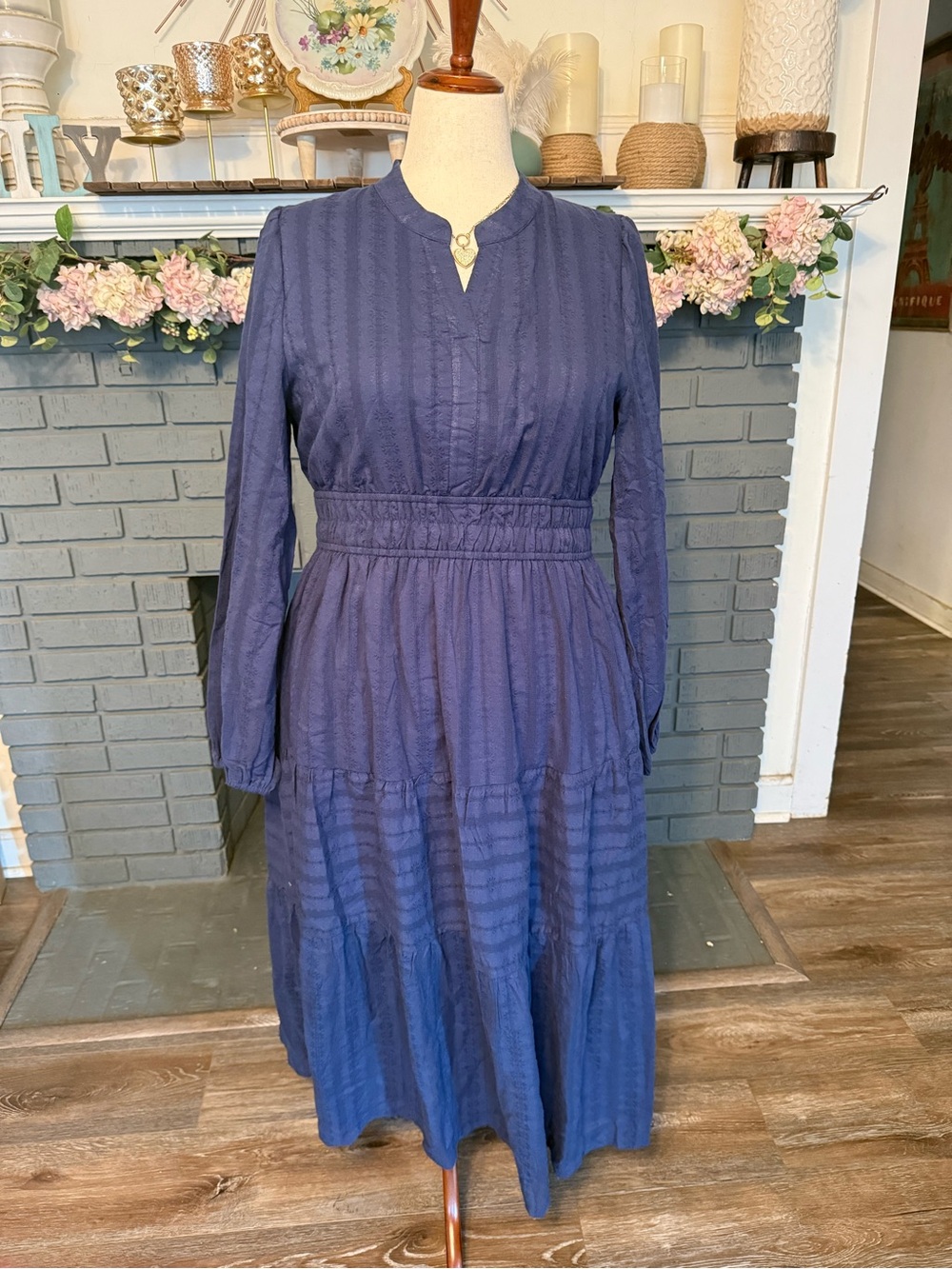 Women's Navy Long-Sleeve Tiered Midi Dress